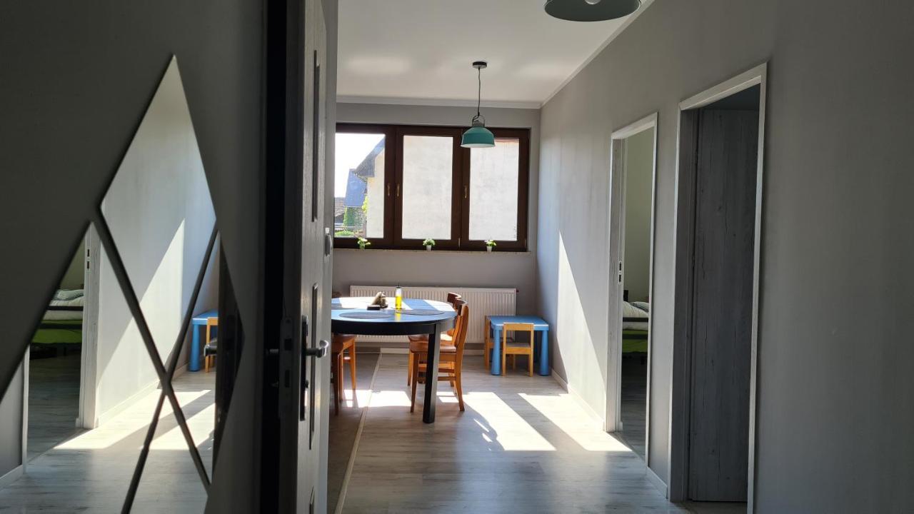 Urocze Apartamenty Na Wsi Goledzinow Exterior foto
