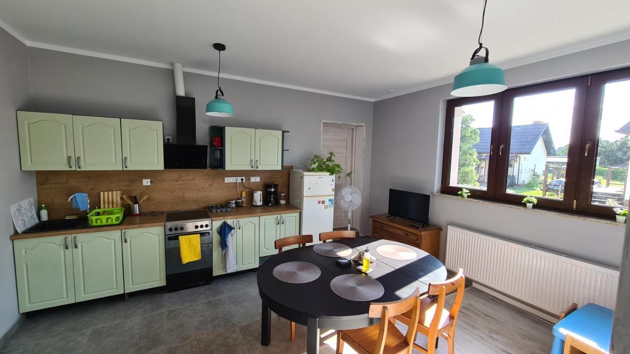 Urocze Apartamenty Na Wsi Goledzinow Exterior foto